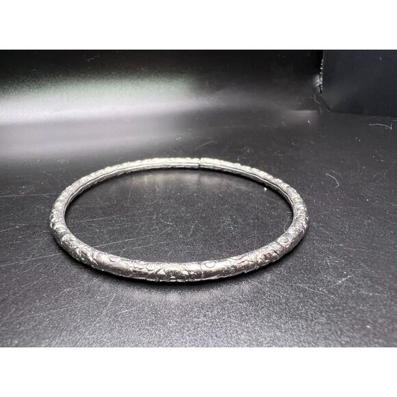 Vintage Scroll Bangle - Picture 2 of 5